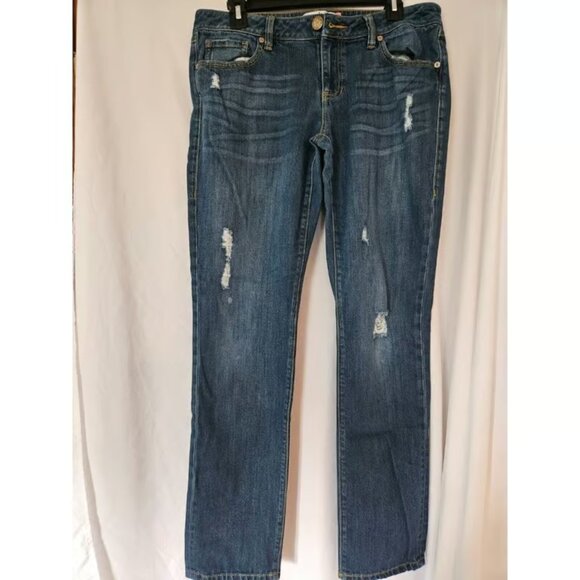 Womens CAbi Jeans Sz 8 Slim Leg Boyfriend Distressed Denim - Picture 1 of 3